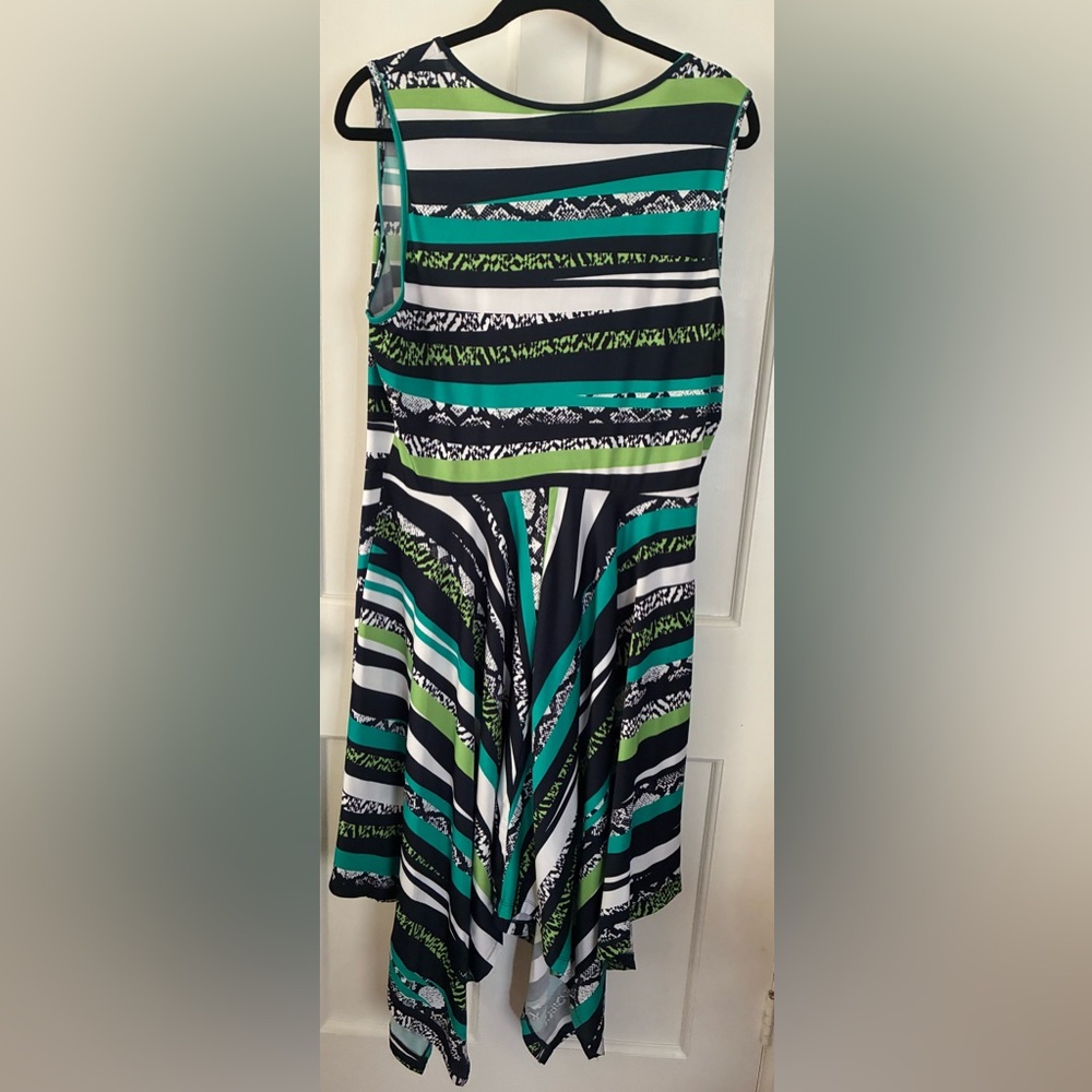 New York & Company Asymmetrical Dress - Green, Blue, Black, White - Picture 4 of 8